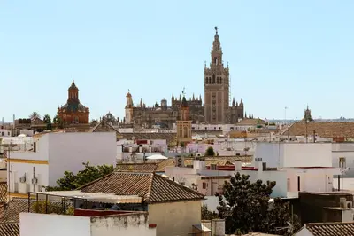 Vista general de Sevilla o vista desde el apartamento