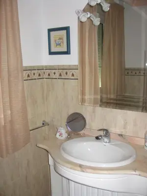 Un baño de Villa Remedios