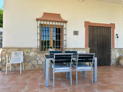 Un patio o zona al aire libre en Casa rural El Arado