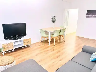 Una televisión o centro de entretenimiento en VILLA ANTALA - Apartamento Enrique Redel