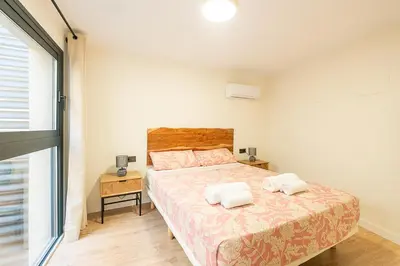 Cama o camas de una habitación en Berenguela Penthouse - Terraza y piscina privadas