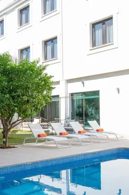 Piscina en o cerca de Hotel Infanta Leonor