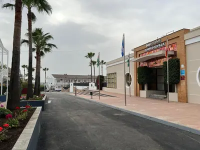 El barrio de los alrededores o un barrio cerca de este hotel