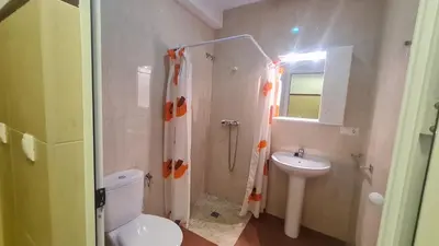 Un baño de ALBERGUE LA TIÑOSA