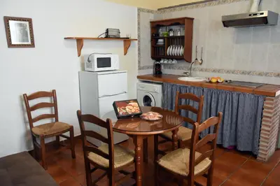 Una cocina o zona de cocina en Apartamentos rurales Entrecaminos