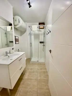 Un baño de Apartamento nuevo en centro 19743