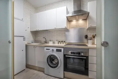 Una cocina o zona de cocina en Apto Vallellano junto al casco histórico & Parking incluido