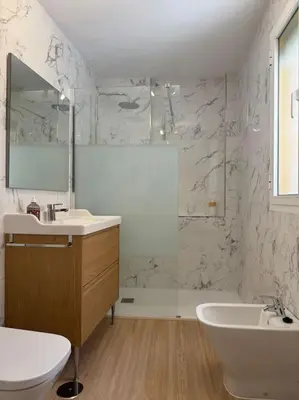 Un baño de Apartamento en San Bernardo, el barrio torero