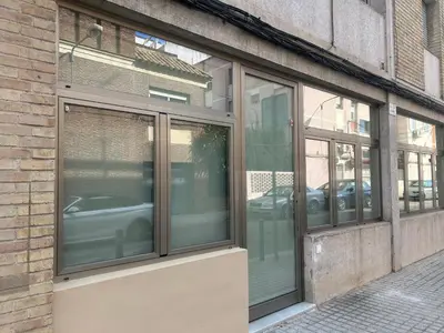 Plano de Nuevo y tranquilo de 1 habitación 15 minutos del casco histórico