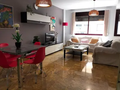 Una cocina o zona de cocina en 602 Moderno y Amplio apartamento en Valdeolleros