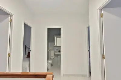 Un baño de Casa la perla de sefarad