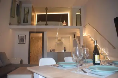 Bebidas en LOFT Reyes Católicos Parking privado INCLUIDO