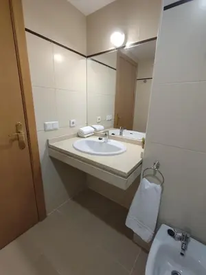 Un baño de Apartamento en Sevilla con piscina