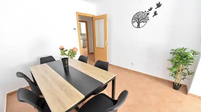Plano de New Premium Apartment - Free Parking & Pools