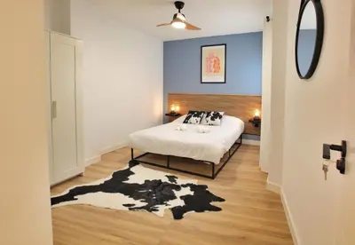 Cama o camas de una habitación en Luxury, Modern & Style Mezquita