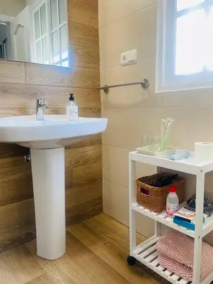 Un baño de Patio de Los Barberos 3