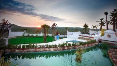 Piscina en o cerca de Country house Cortijo de la fuente