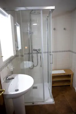 Un baño de Alojamiento La Escalera