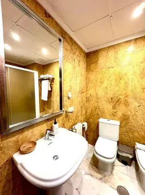 Un baño de Apartamento en PLENO CENTRO con APARCAMIENTO opcional