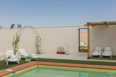 Piscina en o cerca de Casa Rural Lola - Lantejuela