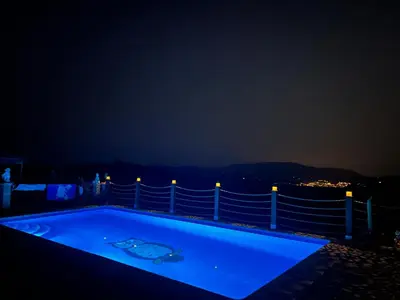 Piscina en o cerca de Cortijo La Solana Montefrío