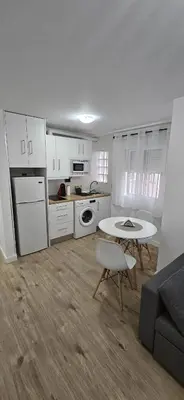 Una cocina o zona de cocina en Apartamento Maestra