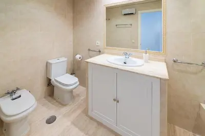 Un baño de New! Villa Antala - Patios de Córdoba