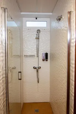 Un baño de RentalSevilla Lumbreras I