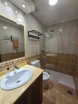 Un baño de Casa de la Tata la Judería Sevilla