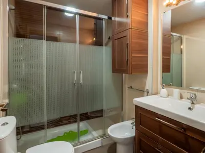 Un baño de BHost - María Auxiliadora