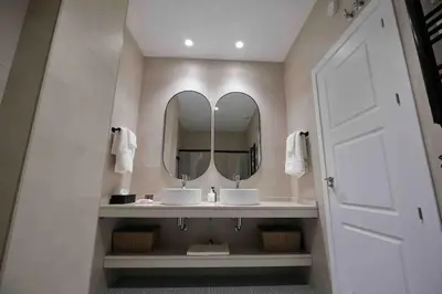 Un baño de CoLet Apartamento