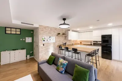 Una cocina o zona de cocina en Jardinillos Bed & Parking
