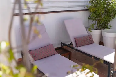 Zona de estar de The Artist's House with Private Pool by SHS