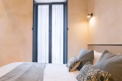 Cama o camas de una habitación en Luxurious studio located in Casa Pilatos