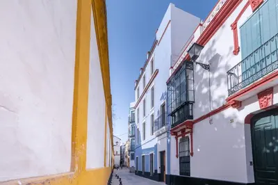 Edificio en el que se encuentra el apartahotel