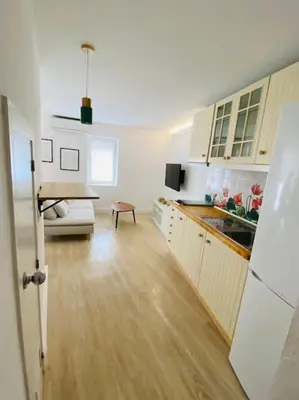Una cocina o zona de cocina en Mini loft con patio en la Alameda de Sevilla