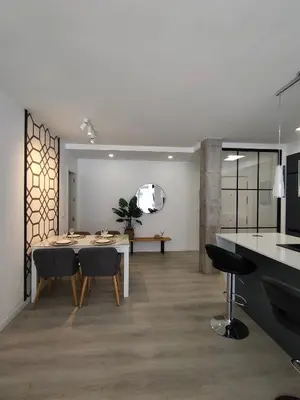 Plano de Casa Mallen, con amplia terraza, en el barrio de Nervión