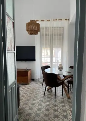 Una televisión o centro de entretenimiento en La Llave de la Corredera