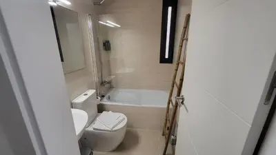 Un baño de RentalSevilla San Juan de La Salle