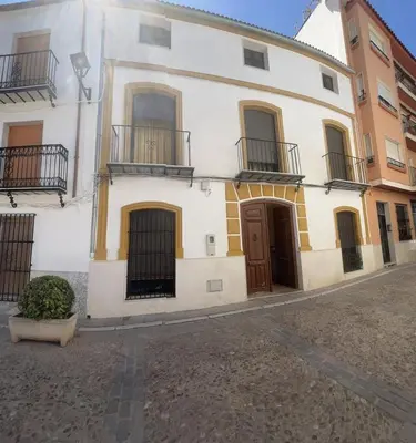 Edificio en el que se encuentra la casa o chalet