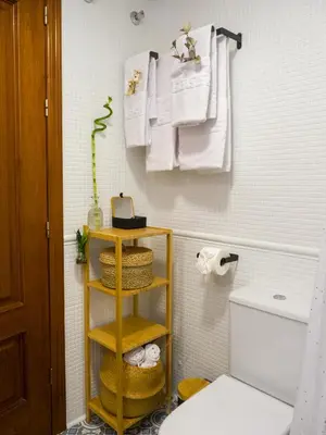 Un baño de Traveller Award 2026 - El descanso de Wallada- Tranquilidad y Confort
