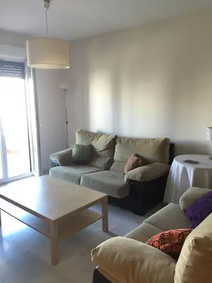 Zona de estar de Amplio Piso en Nervión, Excelente zona de la ciudad.