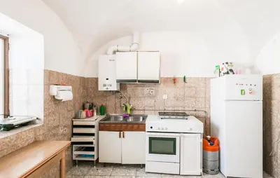 Una cocina o zona de cocina en Stunning Home In Villanueva Del Rey