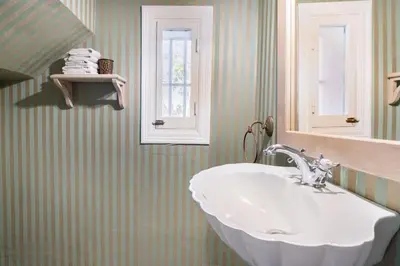 Un baño de Casa del Monte Sevilla