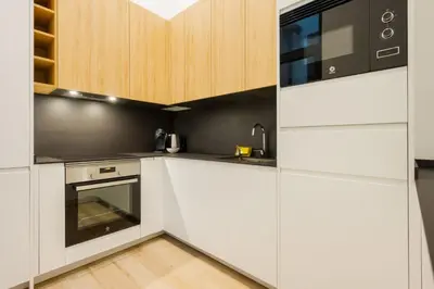 Una cocina o zona de cocina en Modern Duplex 2B 2Bath Historic Centre