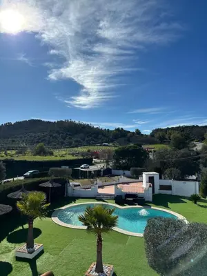 Piscina en o cerca de Mirador De La Vega De Cazalla