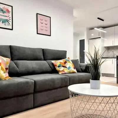 Macasta Suite