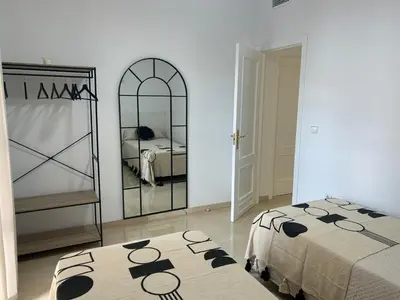 Cama o camas de una habitación en Dúplex Mezquita (Parking privado gratis)