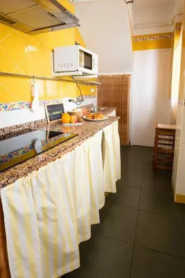 Una cocina o zona de cocina en Espíritu Santo Primero