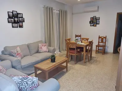 Plano de Estupendo Apartamento Aeropuerto y Fibes